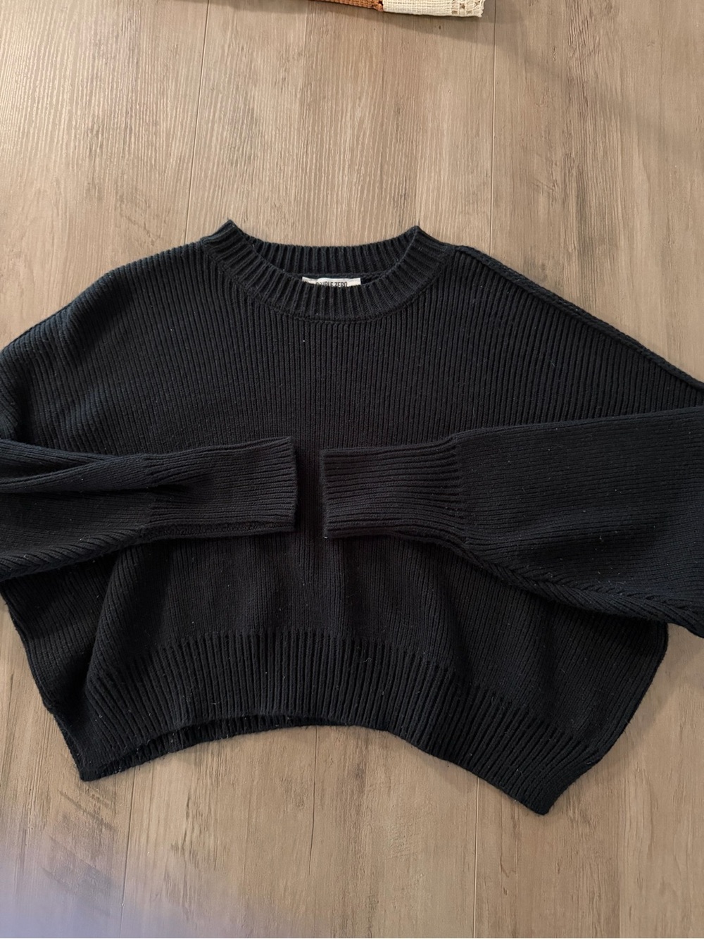 Double Zero Black Cropped Ribbed Crew Sweater